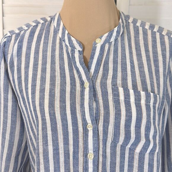 Lucky Brand Size Large Linen Top Blue White Stripe Henley - Picture 3 of 10